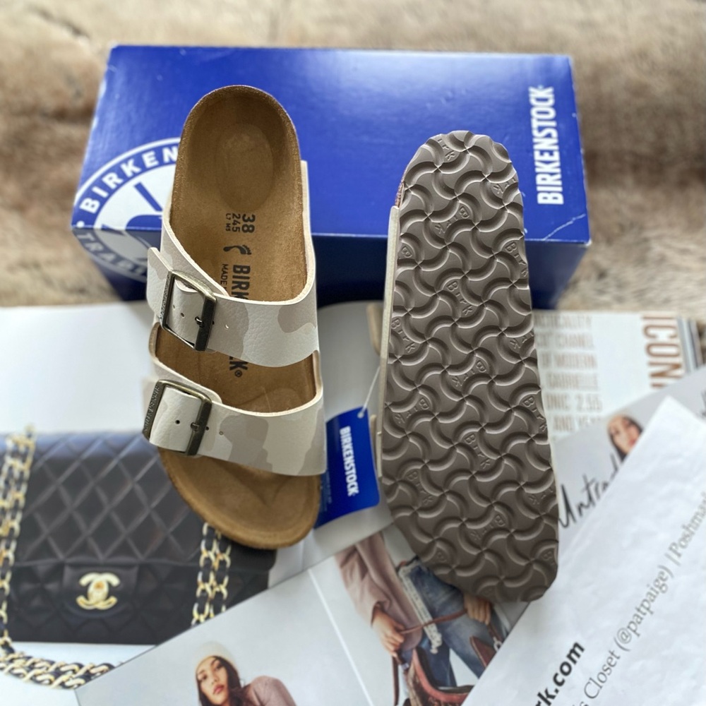 Birkenstock Arizona Sandals - Picture 12 of 13